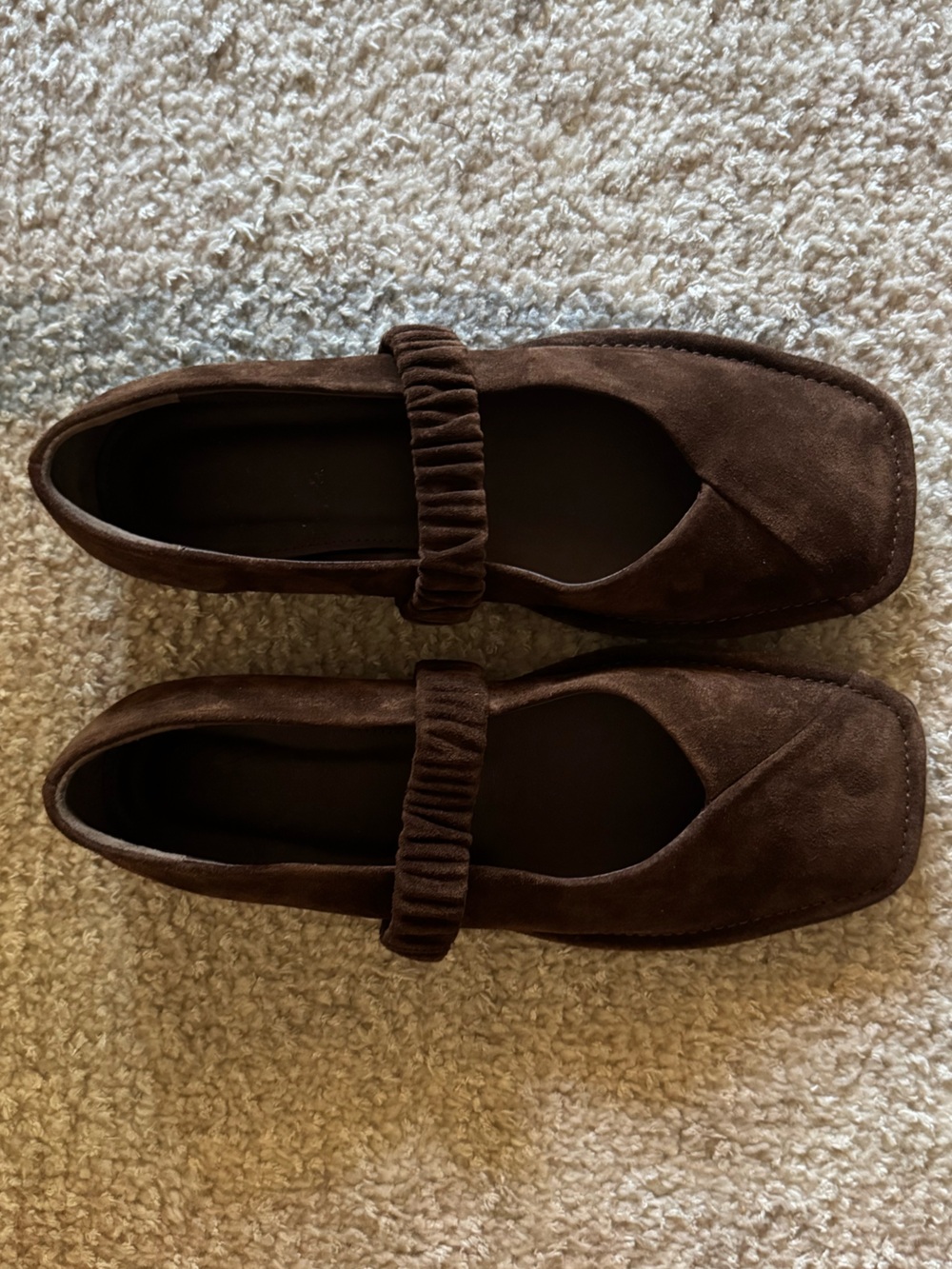 NEW Alohas square-toe ruched ballet flats in brown suede - Picture 6 of 9